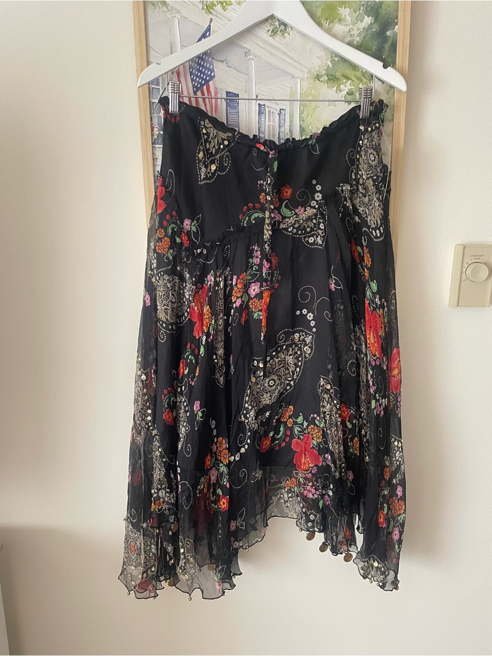 WD NY Vintage 90s 100% Silk Paisley Sequin Coin Handkerchief Midi Skirt US 10